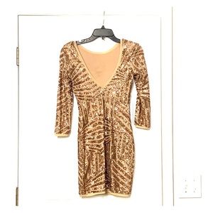Stunning gold sequin bodycon dress